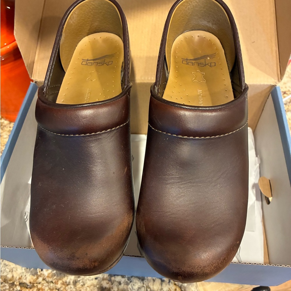 Dansko leather clogs-size 37